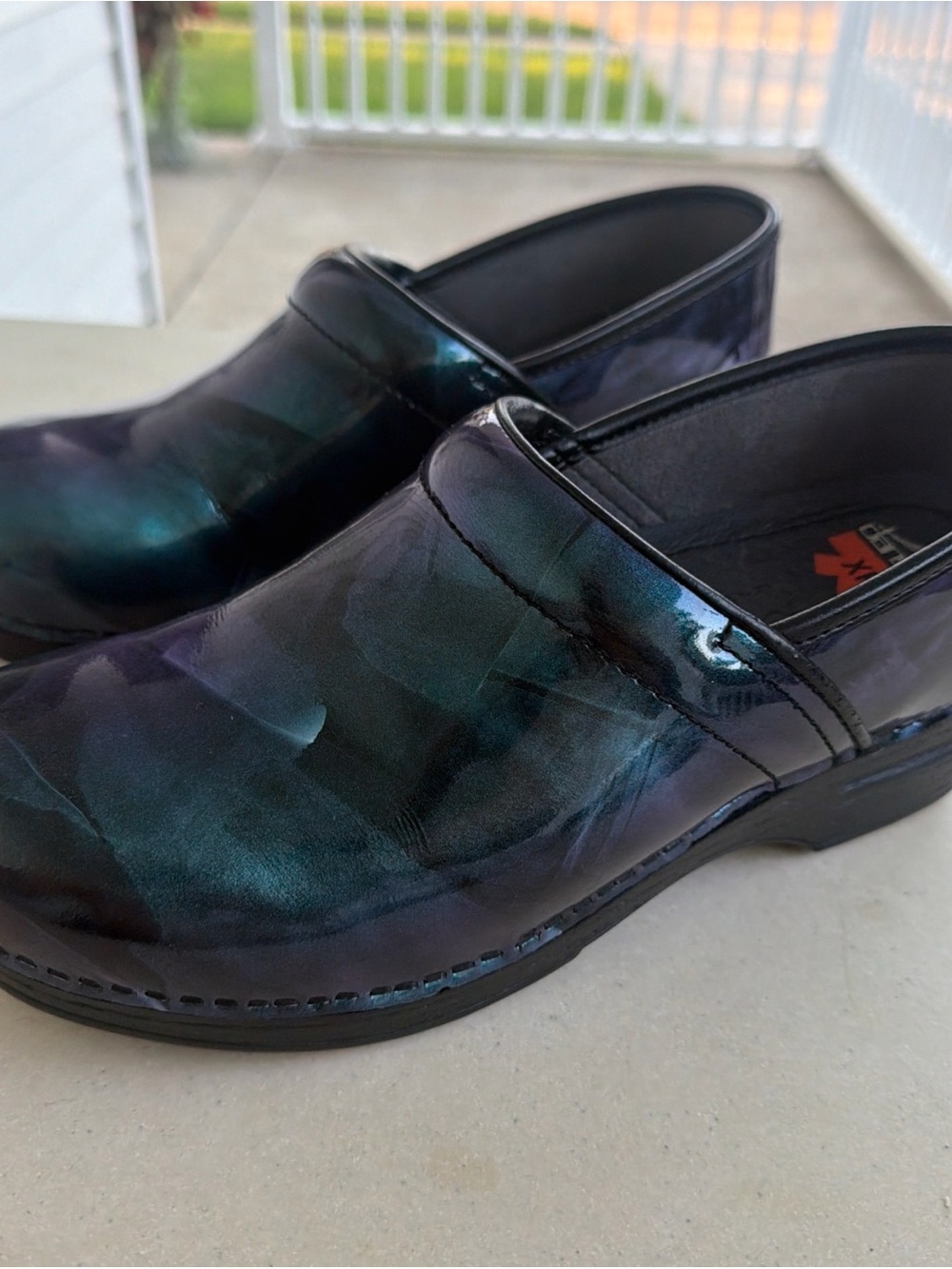 Dansko XP 2.0 Women’s Clogs Chill Colorshift Size 40 / US 9.5~ 10